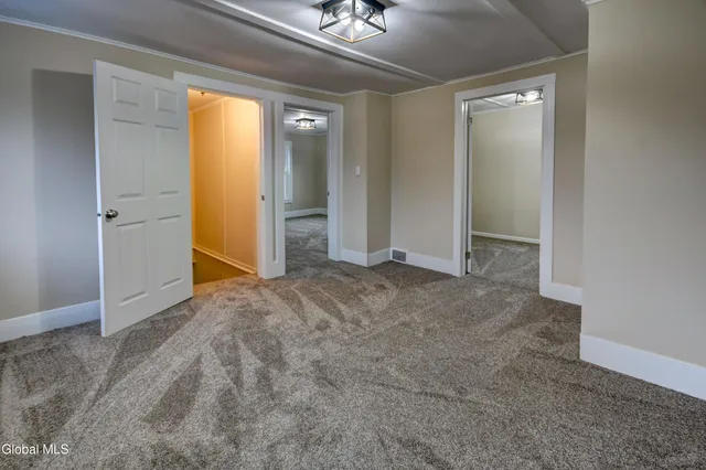 $224,900 | 10 Hallenbeck Street, Mayfield, NY 12117