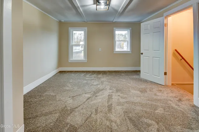 $224,900 | 10 Hallenbeck Street, Mayfield, NY 12117