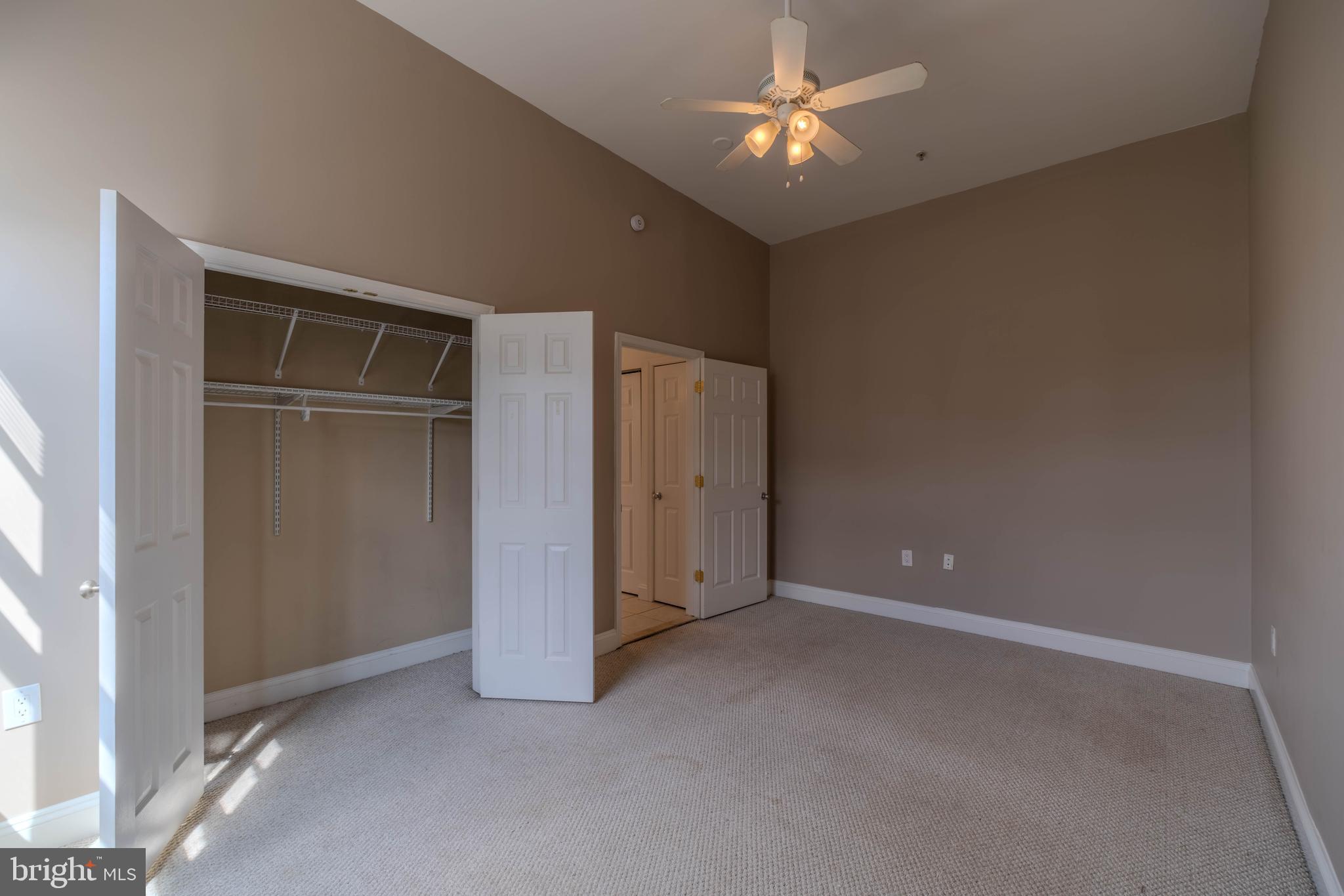 1629 L Street Northeast, Unit 305 Washington, DC 20002 - Photo 24 of 27