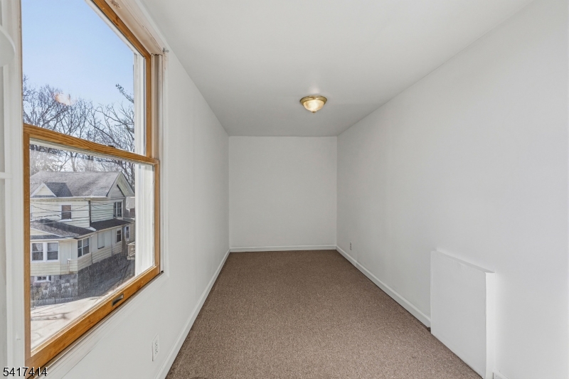 50 Ridgehurst Road West Orange, NJ 07052 - Photo 23 of 31