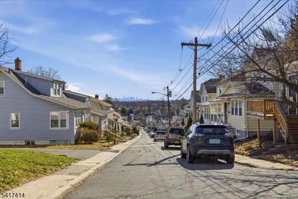 $624,000 | 50 Ridgehurst Road, West Orange, NJ 07052