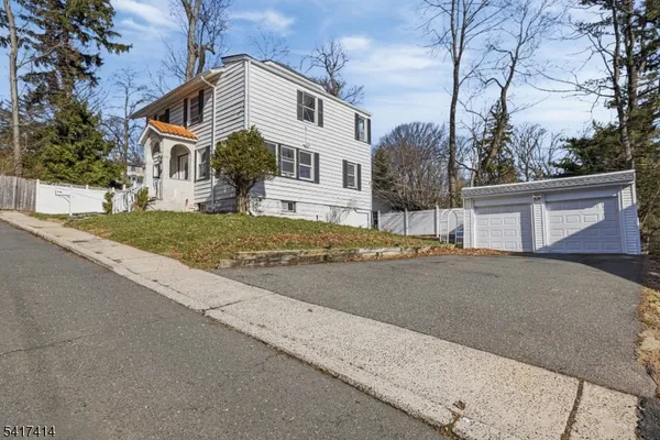 $624,000 | 50 Ridgehurst Road, West Orange, NJ 07052