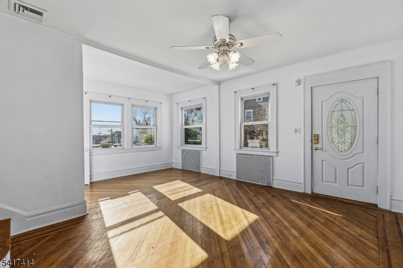 50 Ridgehurst Road West Orange, NJ 07052 - Photo 7 of 31