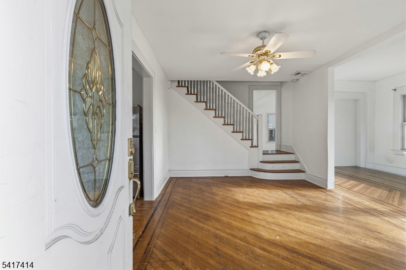 50 Ridgehurst Road West Orange, NJ 07052 - Photo 8 of 31