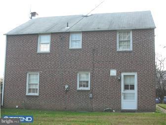 7638 Levis Road Cheltenham, PA 19012 - Photo 2 of 10 Exterior Back