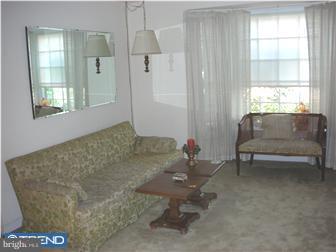 7638 Levis Road Cheltenham, PA 19012 - Photo 4 of 10 Living Room