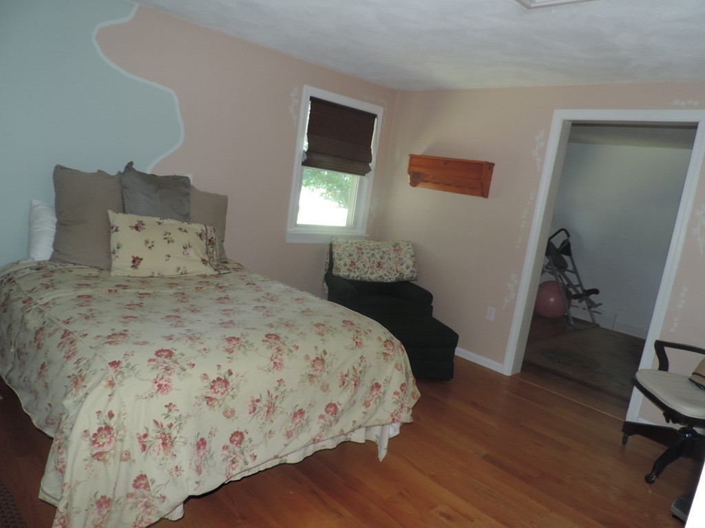 8 Ellen Road Stoneham, MA 02180 - Photo 16 of 28 Gallery Image 16