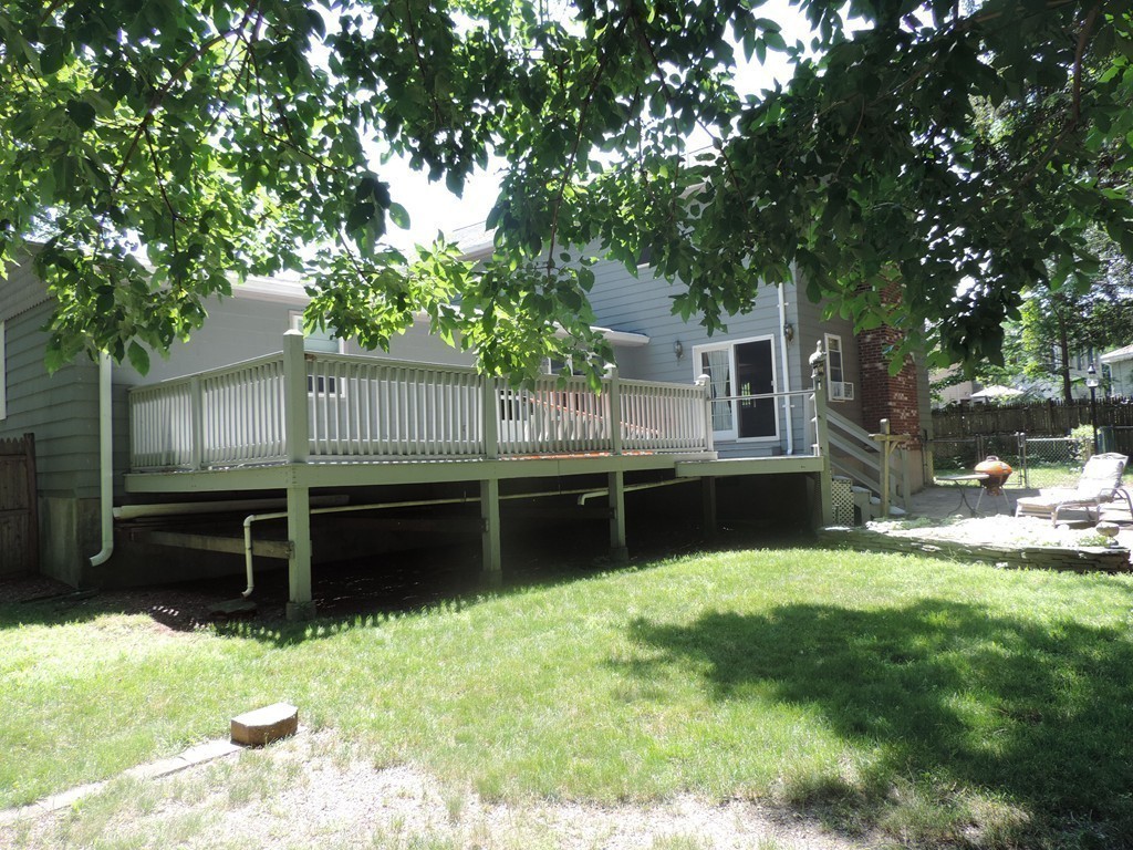 8 Ellen Road Stoneham, MA 02180 - Photo 27 of 28 Gallery Image 27