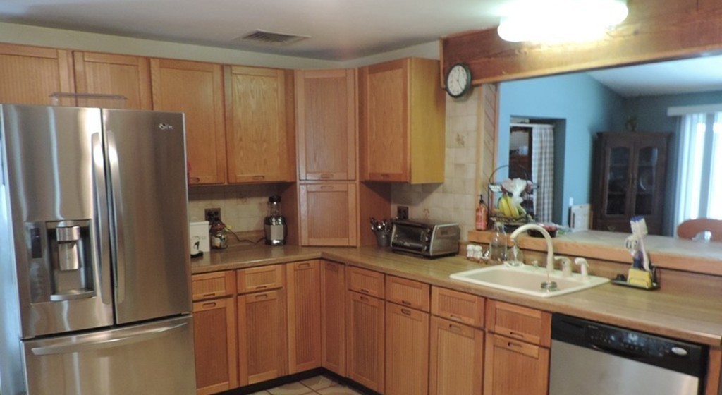 8 Ellen Road Stoneham, MA 02180 - Photo 6 of 28 Gallery Image 6
