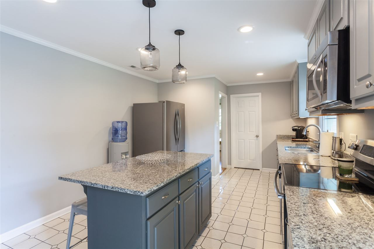 236 Singleton Street Raleigh, NC 27606 - Photo 10 of 25 Photo 10