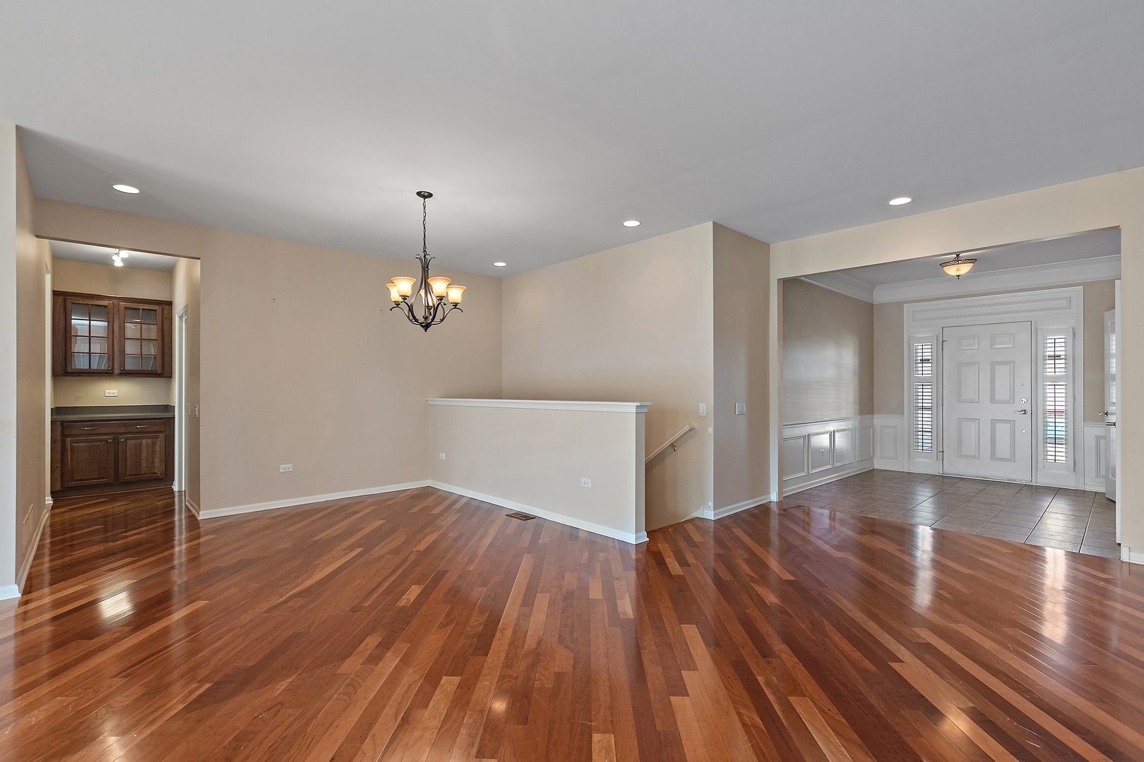 13898 Westmore Road Huntley, IL 60142 - Photo 6 of 23 Gallery Image 6
