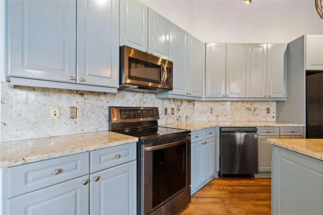 $299,000 | 3235 Roswell Road, Unit 818, Atlanta, GA 30305