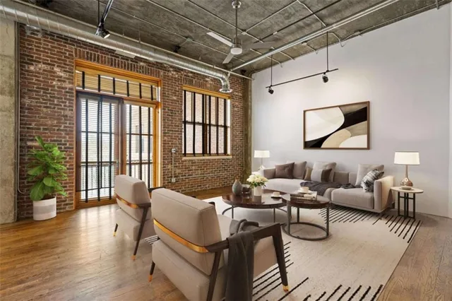 $299,000 | 3235 Roswell Road, Unit 818, Atlanta, GA 30305