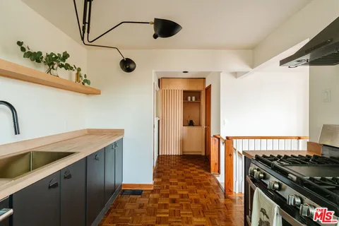 $945,000 | 221 Vista Cir Drive, Sierra Madre, CA 91024