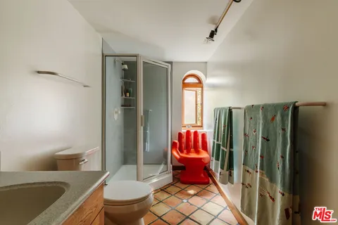 $945,000 | 221 Vista Cir Drive, Sierra Madre, CA 91024