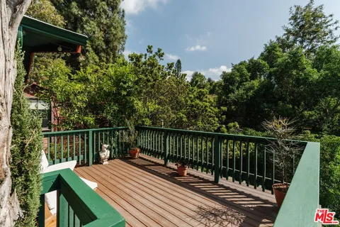 $945,000 | 221 Vista Cir Drive, Sierra Madre, CA 91024