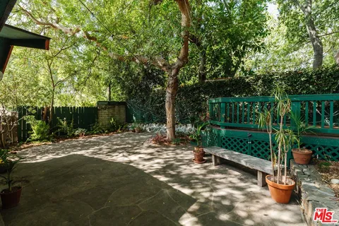 $945,000 | 221 Vista Cir Drive, Sierra Madre, CA 91024