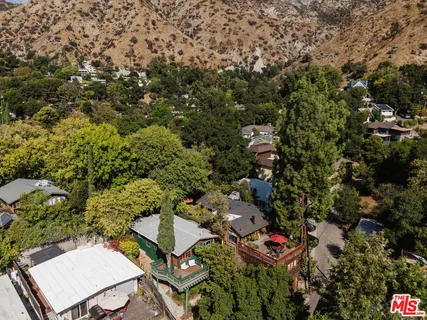 $945,000 | 221 Vista Cir Drive, Sierra Madre, CA 91024