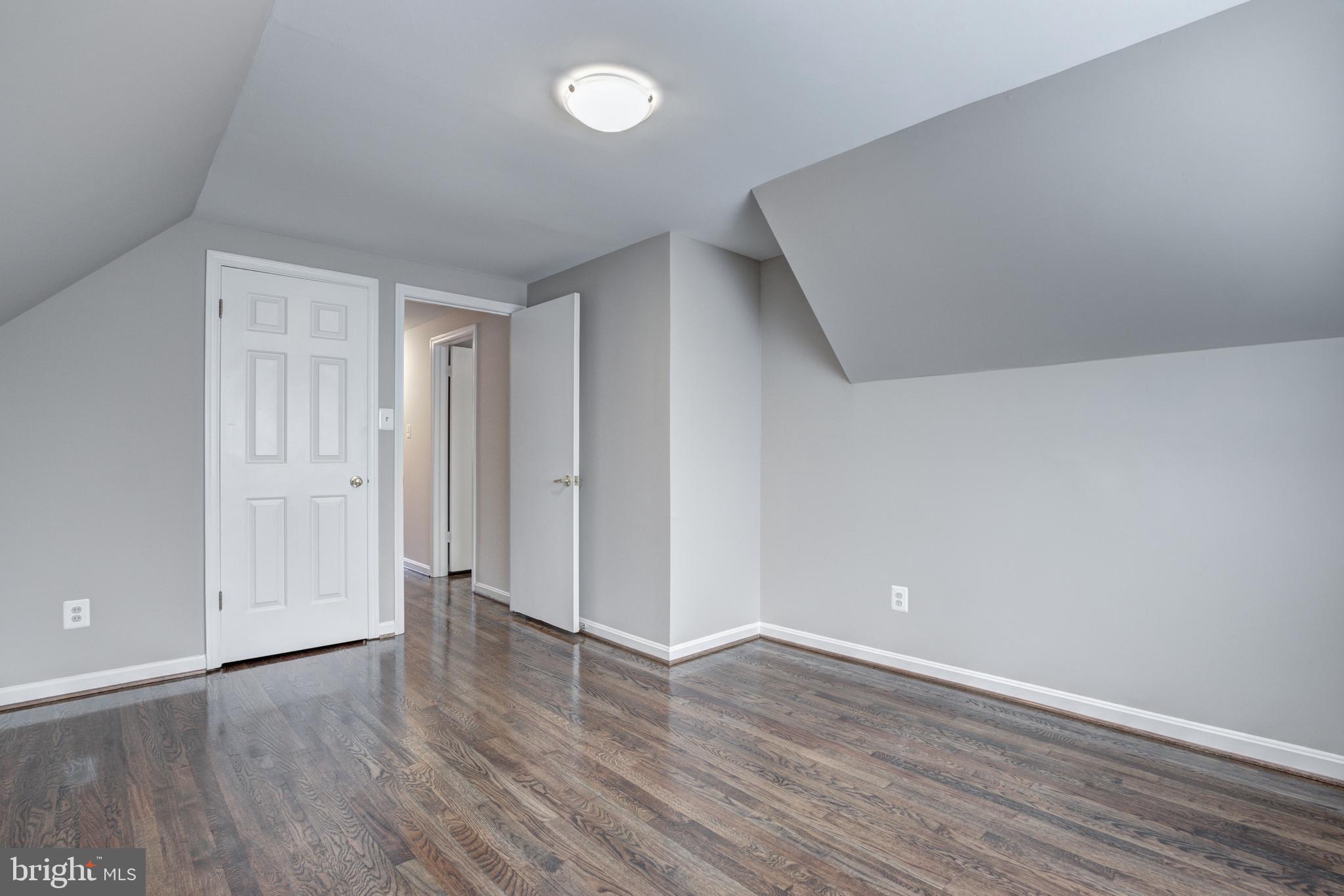 8941 Victoria Road Springfield, VA 22151 - Photo 31 of 46