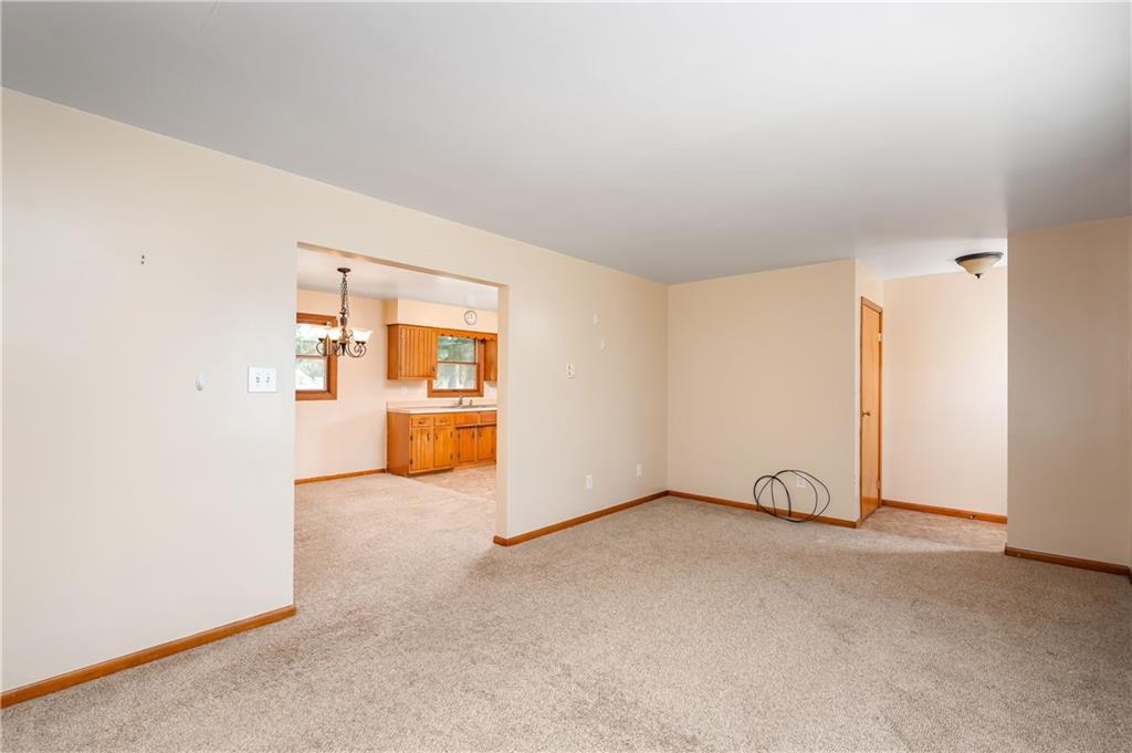 116 Williams Road Butler, PA 16001 - Photo 6 of 27 Gallery Image 6