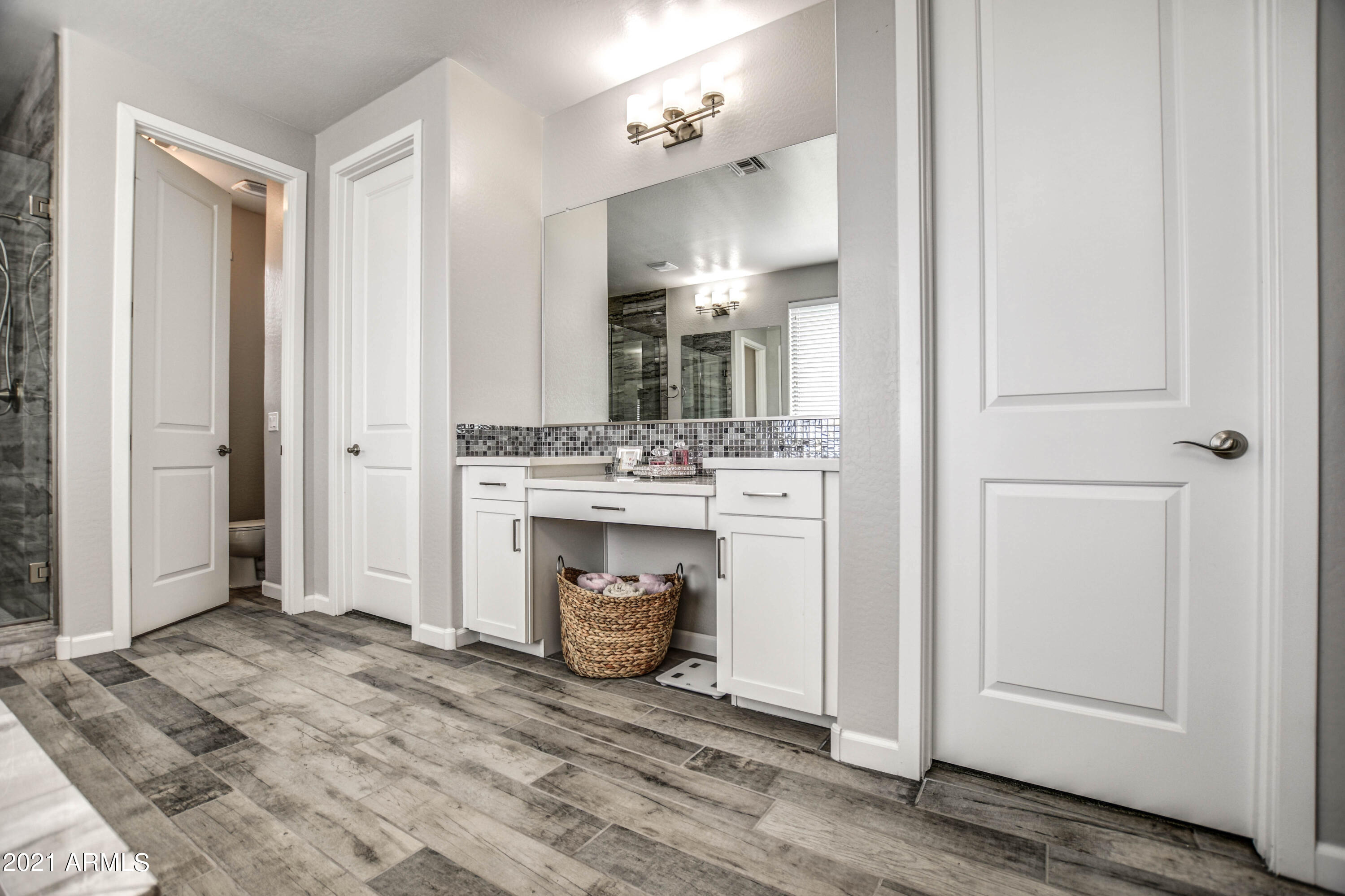 2914 East Appaloosa Road Gilbert, AZ 85296 - Photo 44 of 66 MASTER BATH 2