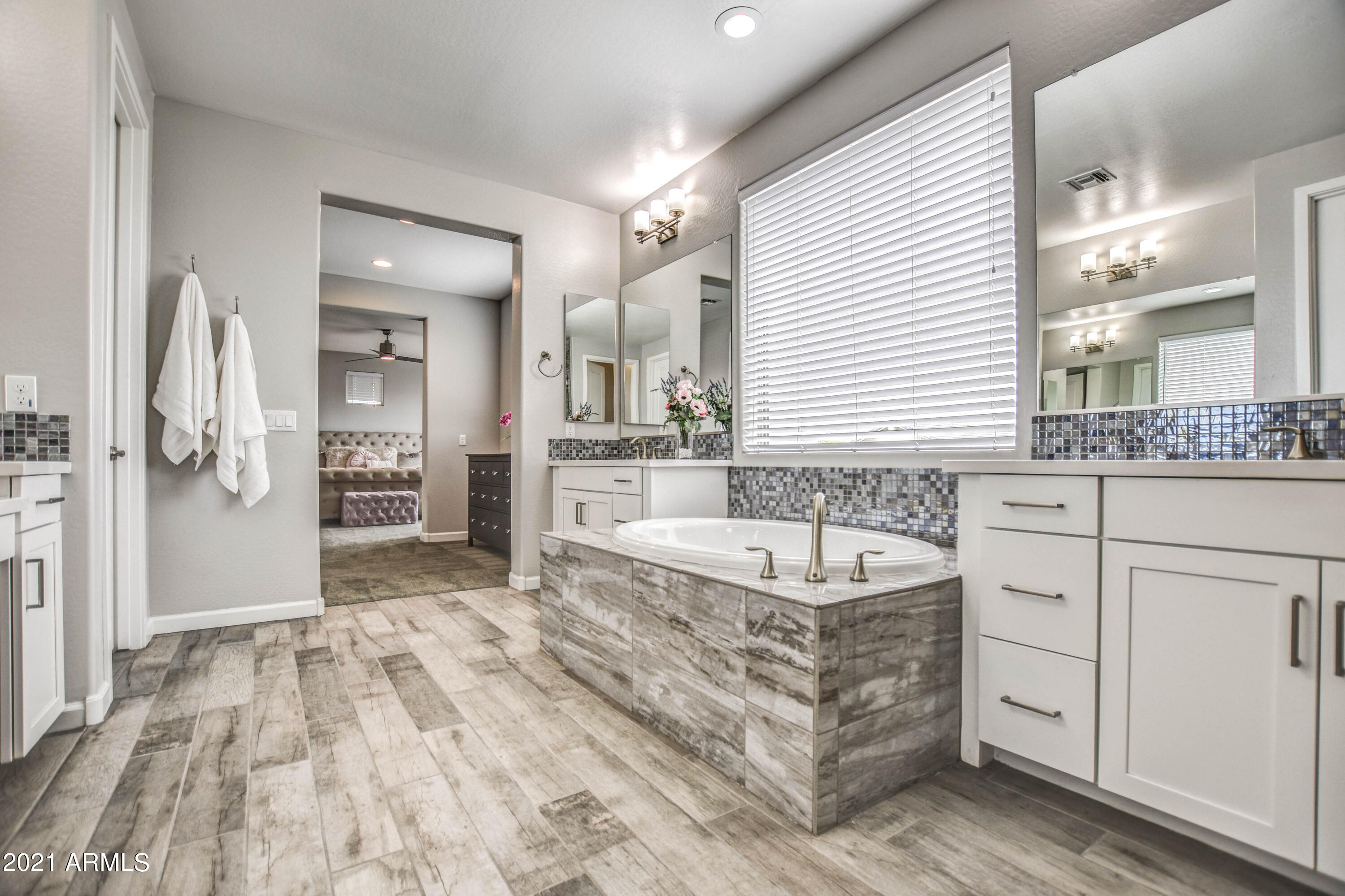 2914 East Appaloosa Road Gilbert, AZ 85296 - Photo 46 of 66 MASTER BATH 5