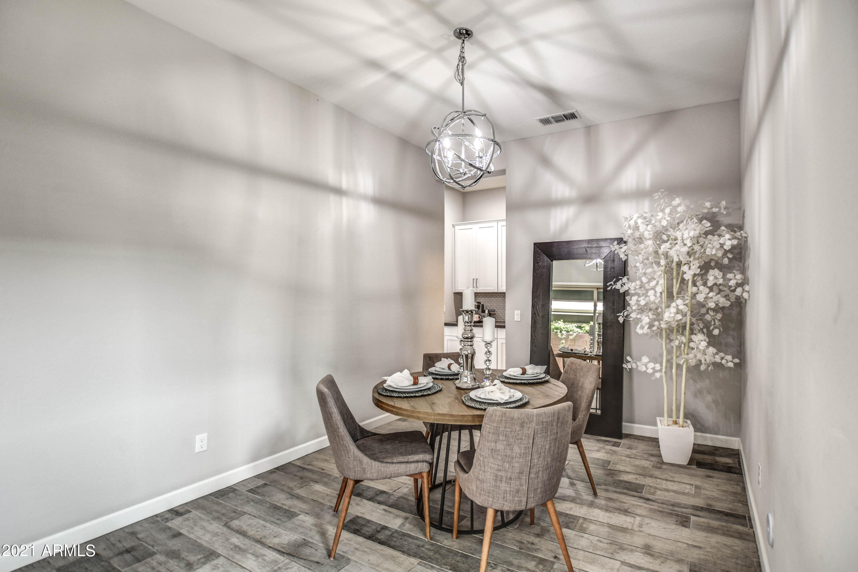 2914 East Appaloosa Road Gilbert, AZ 85296 - Photo 10 of 66 DINING 1