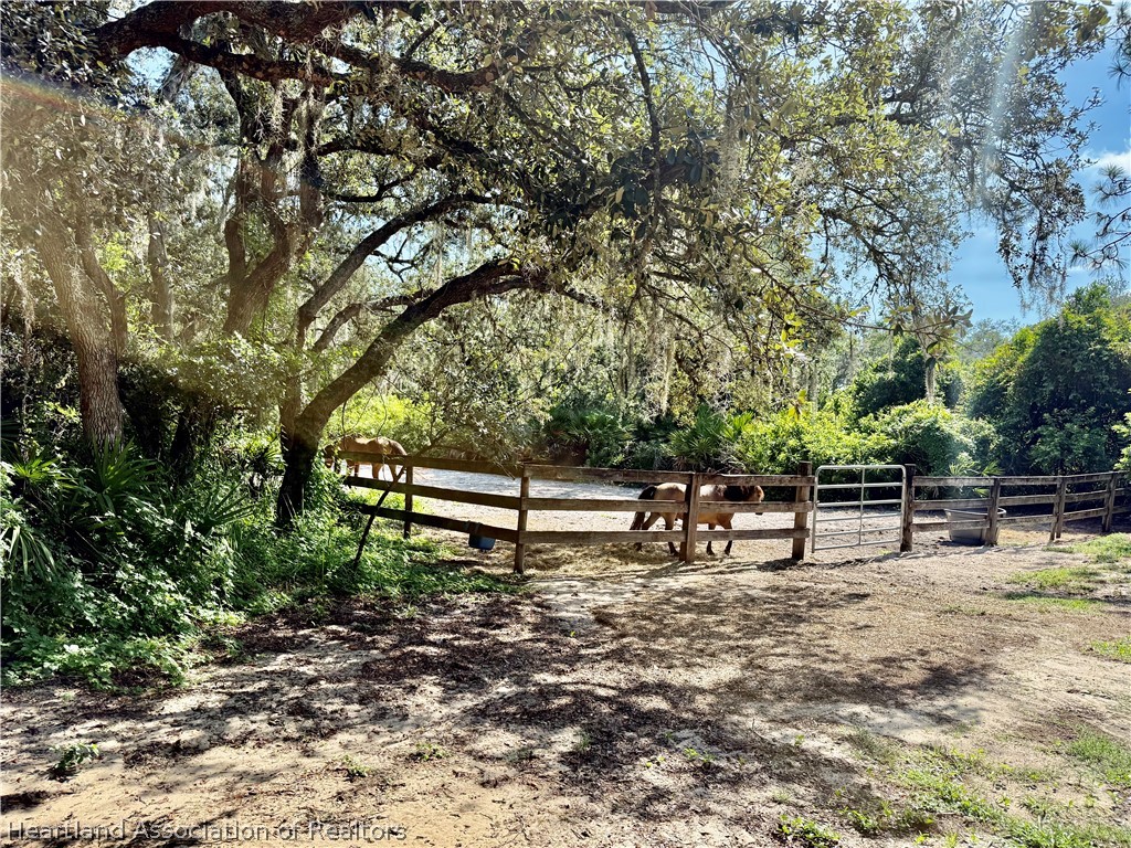 262 Moon Ranch Road Sebring, FL 33870 - Photo 37 of 39