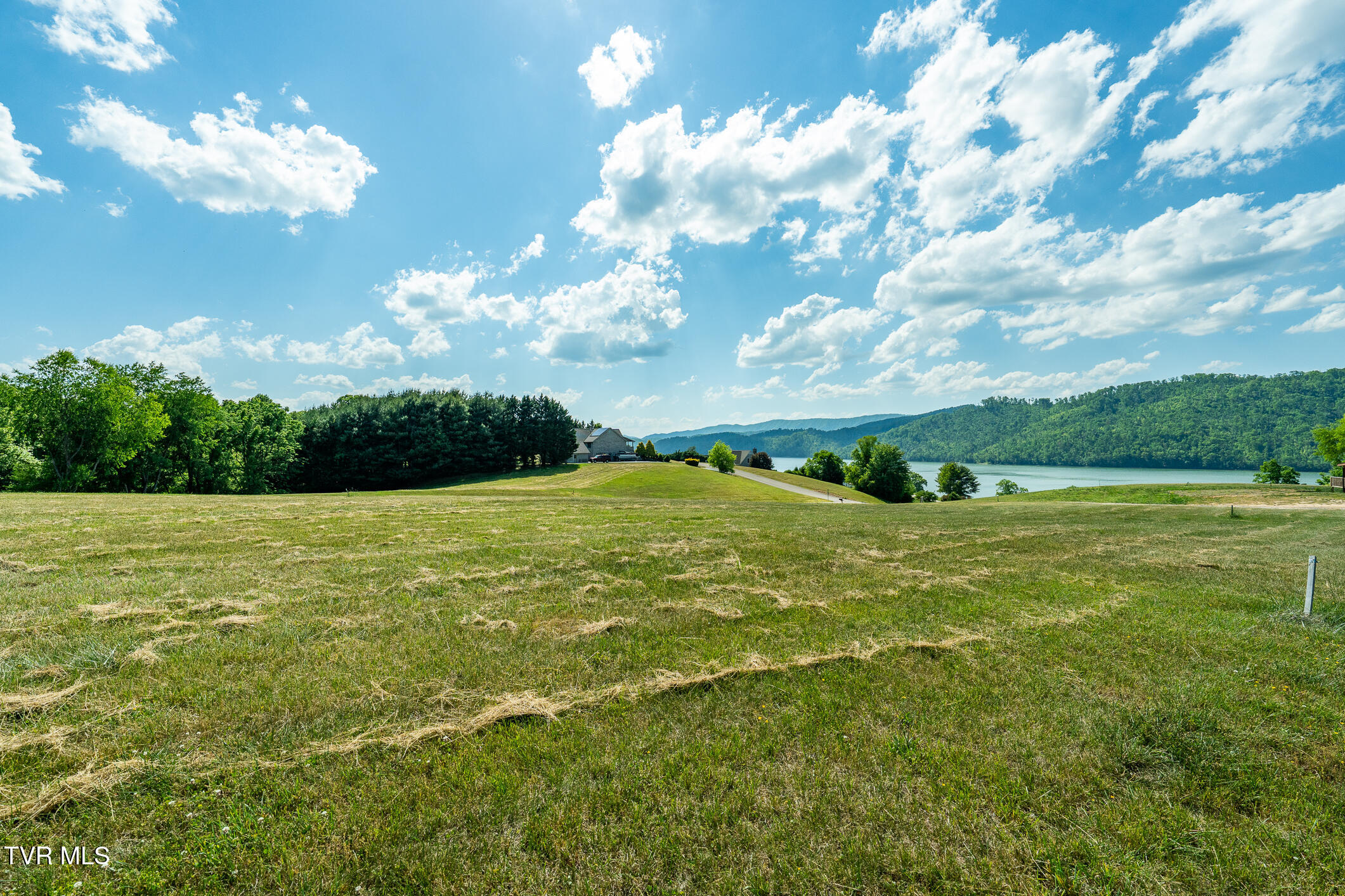 Tbd Deer Ridge Court, Unit LOT 6 Butler, TN 37640 - Photo 31 of 33 DEER RIDGE CT (32 of 34)