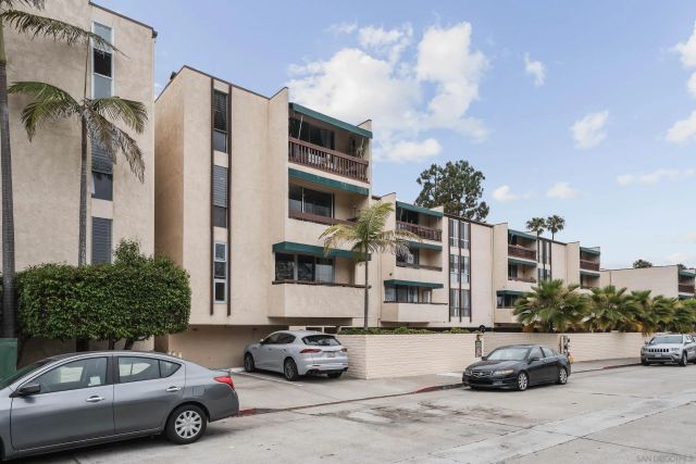 $693,000 | 6455 La Jolla Boulevard, Unit 246, La Jolla, CA 92037
