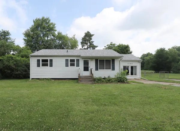 $159,900 | 1409 Coutant Street, Flushing, MI 48433