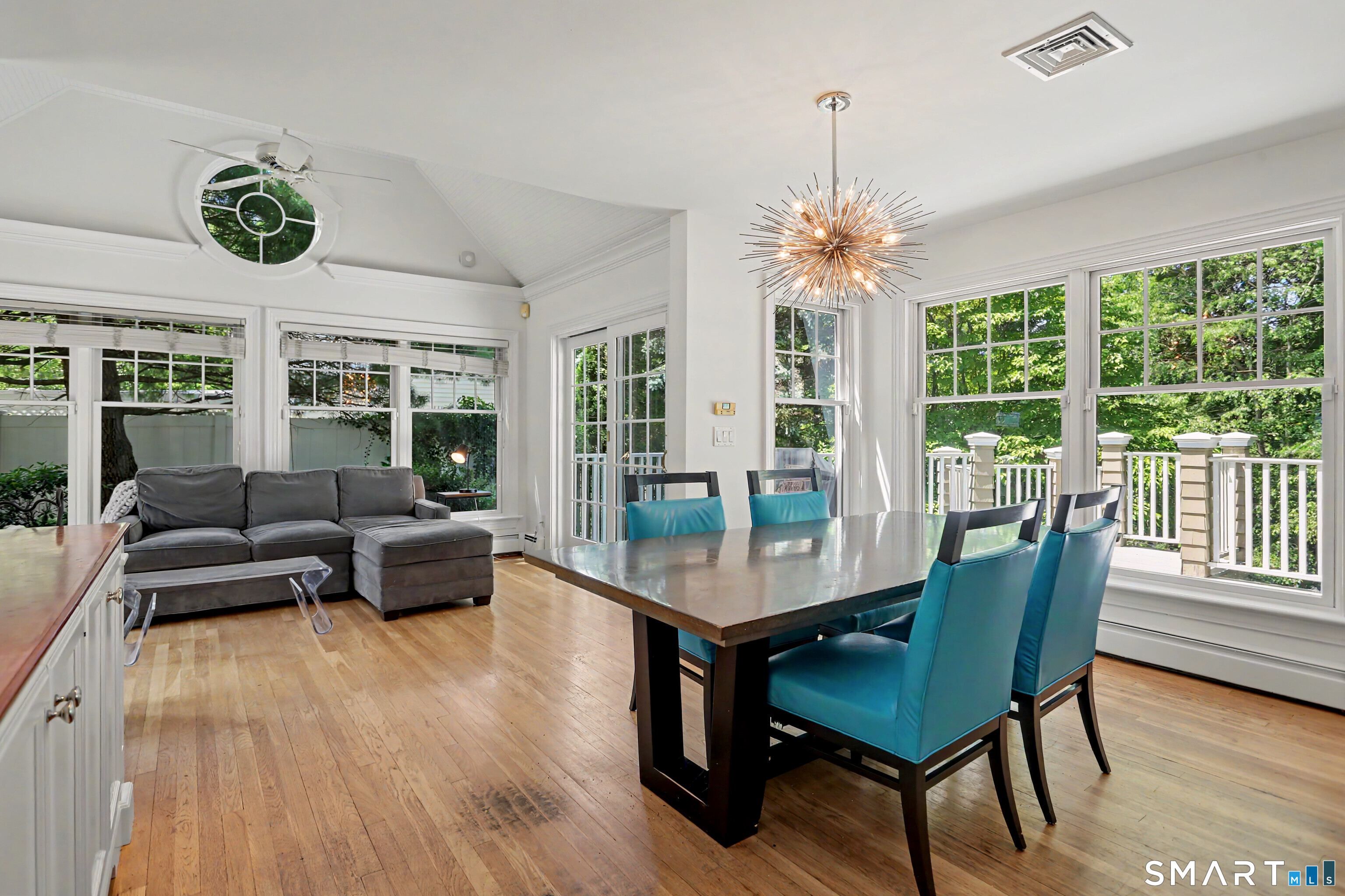 186 Compo Road South Westport, CT 06880 - Photo 12 of 40 Dining Room looking into Family Room