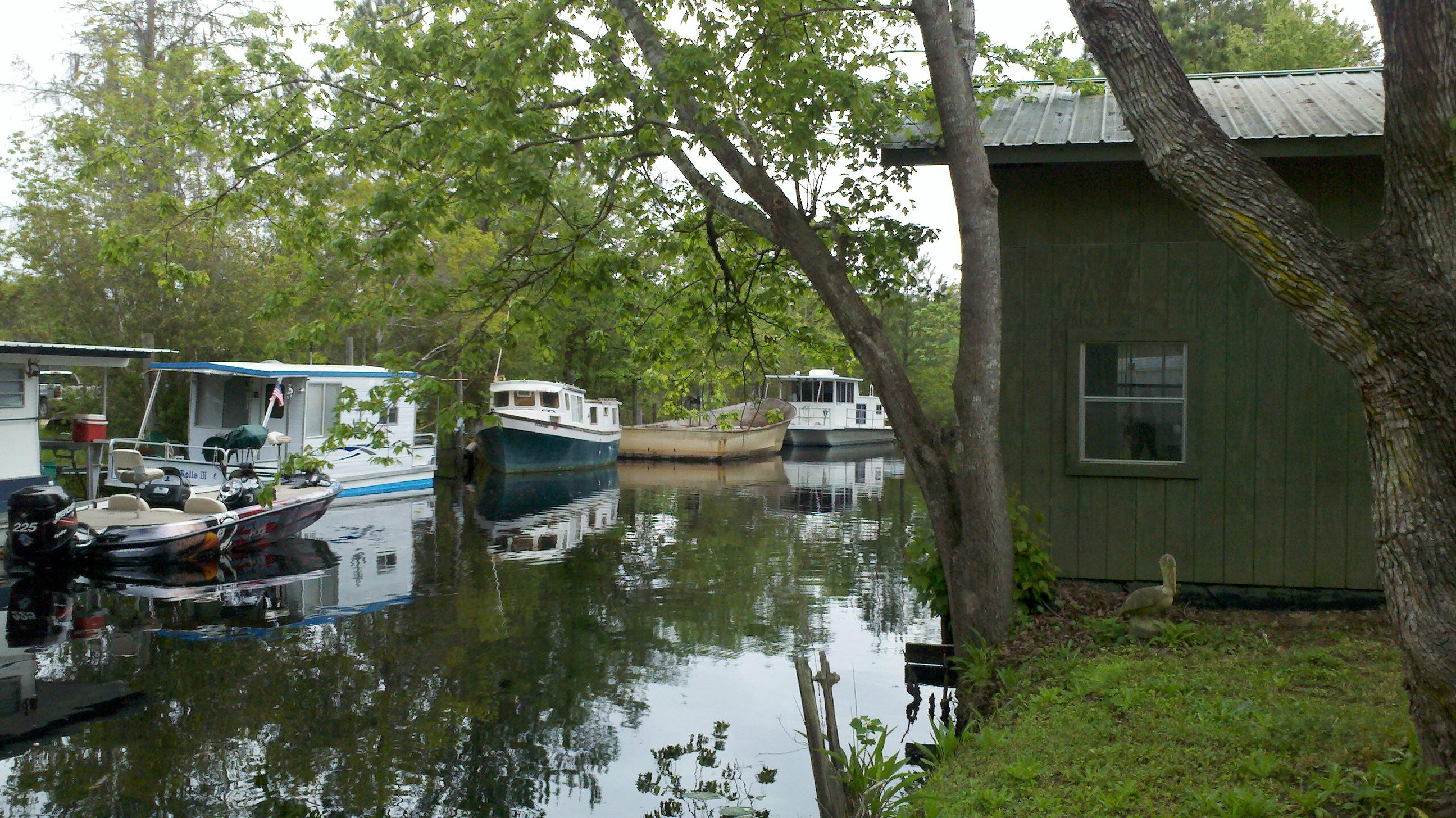 121 South Trey Road Freeport, FL 32439 - Photo 3 of 13 2015-04-04_10-13-20_670.jpg