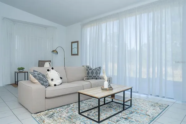 $1,400 | 547 Caribbean Drive, Unit A, Davenport, FL 33897