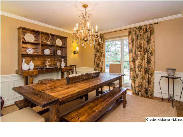 3504 Crestbrook Road Birmingham, AL 35223 - Photo 4 of 32