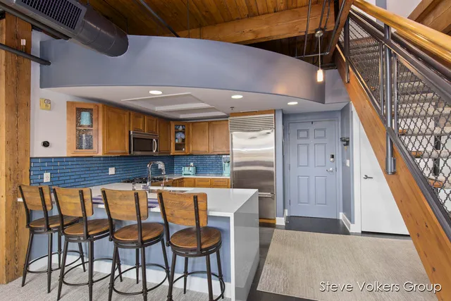 $865,000 | 600 Monroe Avenue Northwest, Unit 406, Grand Rapids, MI 49503