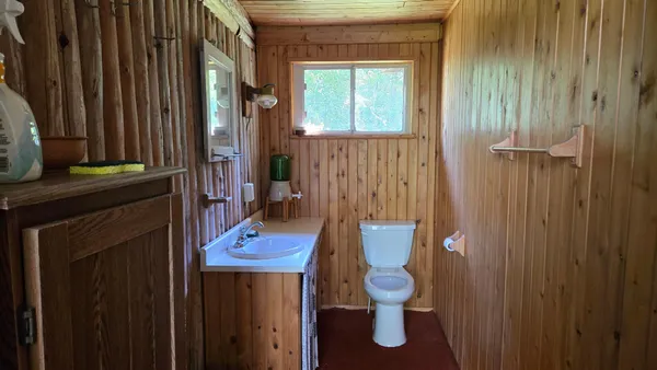 $450,000 | 33 Donovan Point, Orr, MN 55771