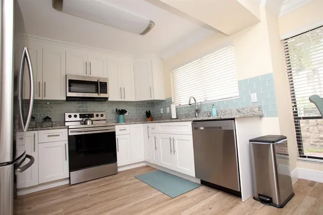 $10,000 | 67 Balfour Road East, Palm Beach Gardens, FL 33418