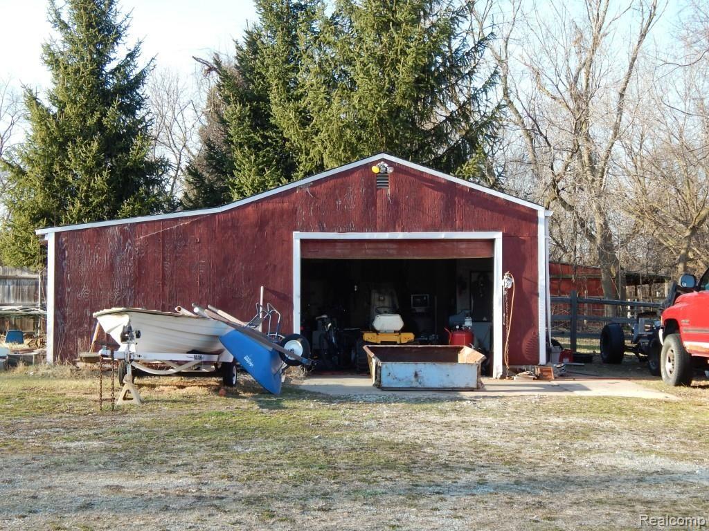 9219 Newburgh Road Livonia, MI 48150 - Photo 45 of 54 DSCN0019.jpg