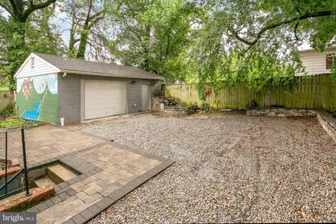$375,000 | 614 Larchmont Avenue, Capitol Heights, MD 20743