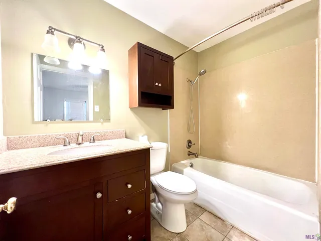 $205,000 | 109 Burkwall Drive, Houma, LA 70360