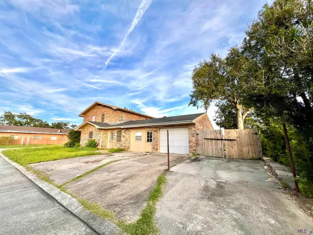 $205,000 | 109 Burkwall Drive, Houma, LA 70360