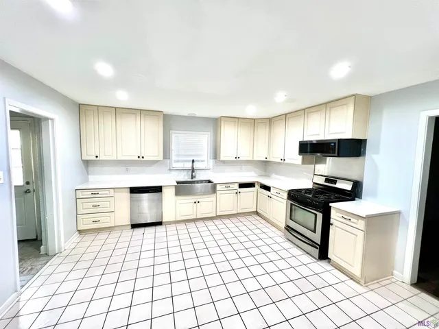 $205,000 | 109 Burkwall Drive, Houma, LA 70360