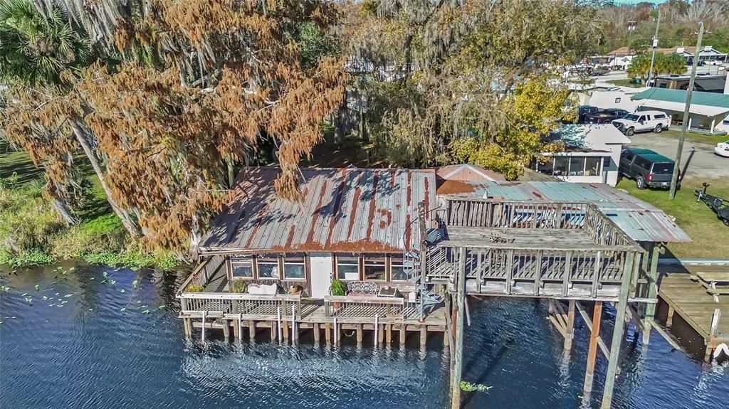 55512 Front Street Astor, FL 32102 - Photo 1 of 47