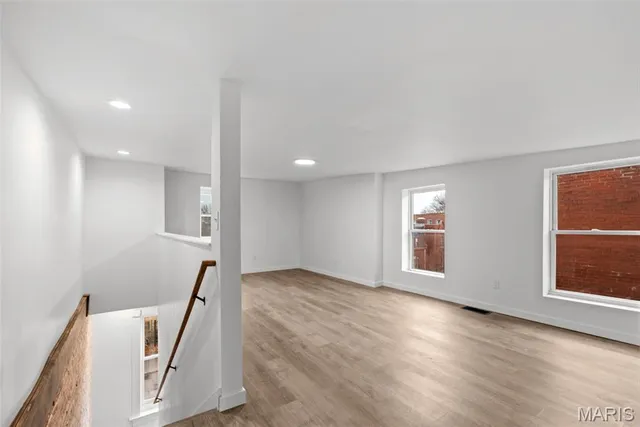 $349,000 | 3330 Wisconsin Avenue, St. Louis, MO 63118