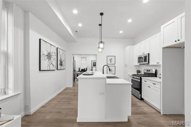 $349,000 | 3330 Wisconsin Avenue, St. Louis, MO 63118