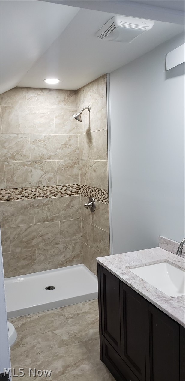 14800 Alger Road Cleveland, OH 44111 - Photo 12 of 28 Gallery Image 12