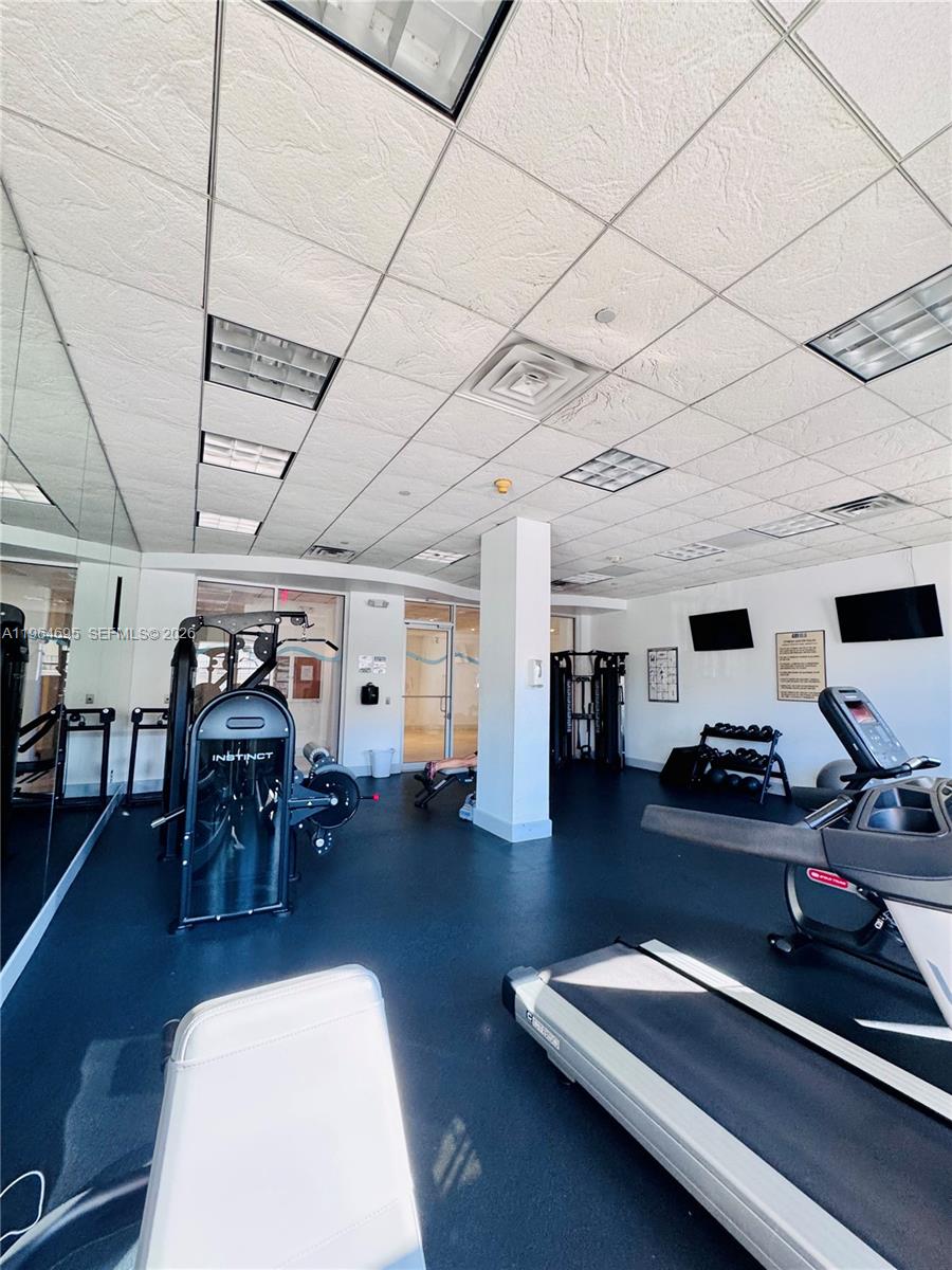 401 69th Street, Unit 607 Miami Beach, FL 33141 - Photo 32 of 89