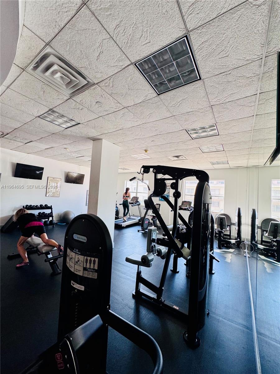 401 69th Street, Unit 607 Miami Beach, FL 33141 - Photo 33 of 89