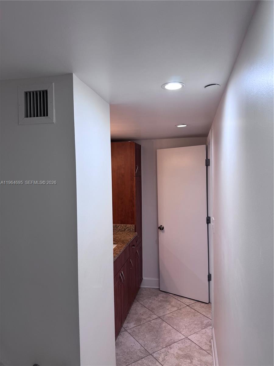 401 69th Street, Unit 607 Miami Beach, FL 33141 - Photo 59 of 89 bathrrom